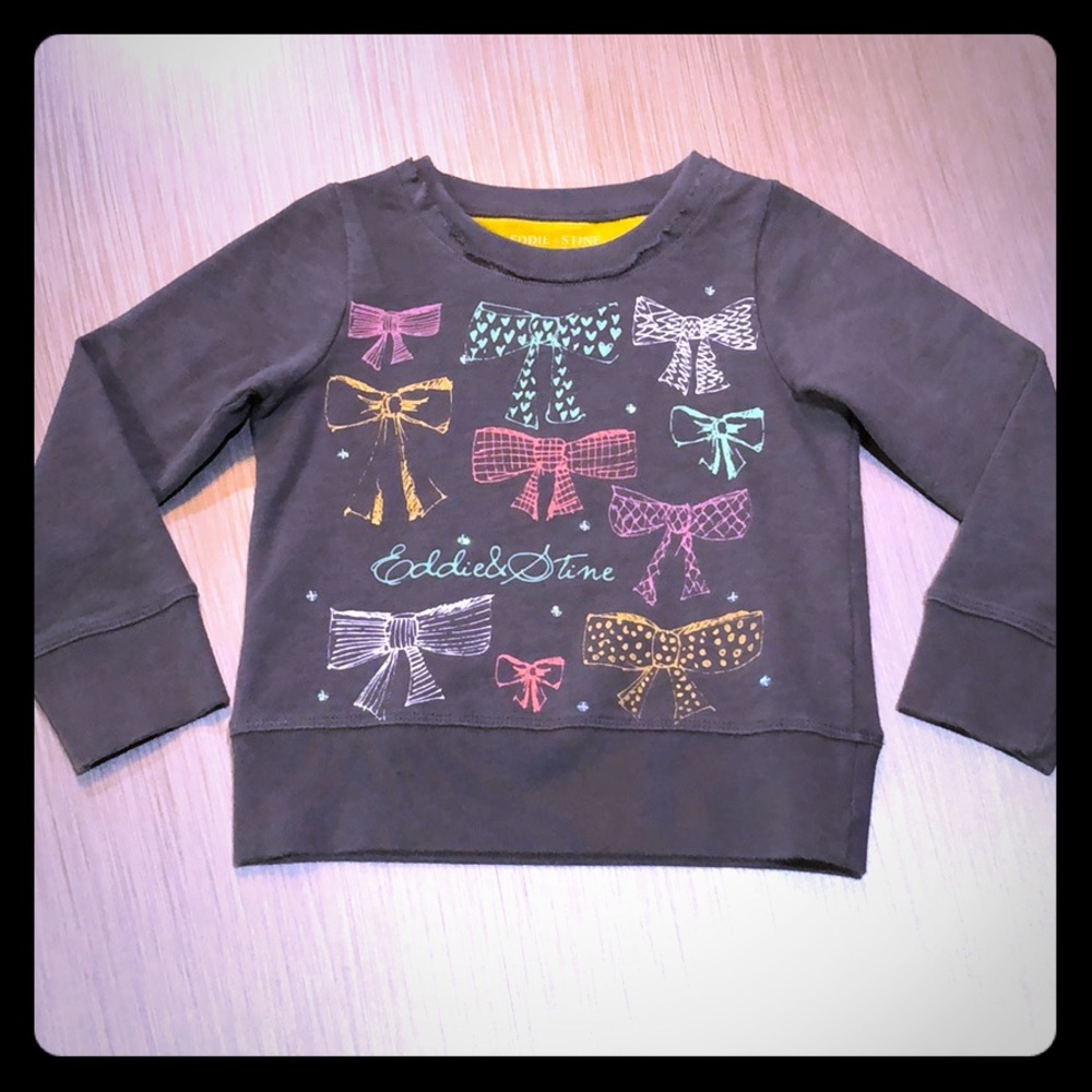 ❌❌SOLD❌❌NWOT Eddie & Stine Toddler Girl Sweatshirt